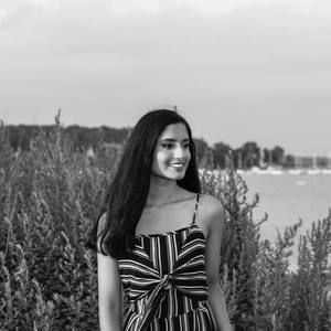 Meet your Posher, Sreeshty